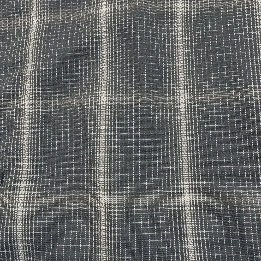 Under Armour Golf Shorts Men's 40 Loose Gray Plaid Performance Stretch Logo